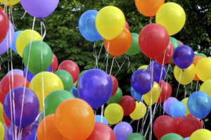 como-hacer-adornos-con-globos-para-fiestas6