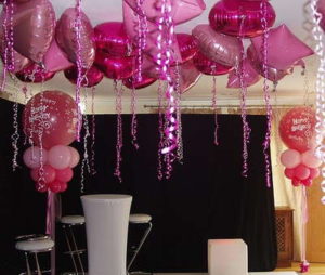 como hacer decoraciones con globos para 15 años